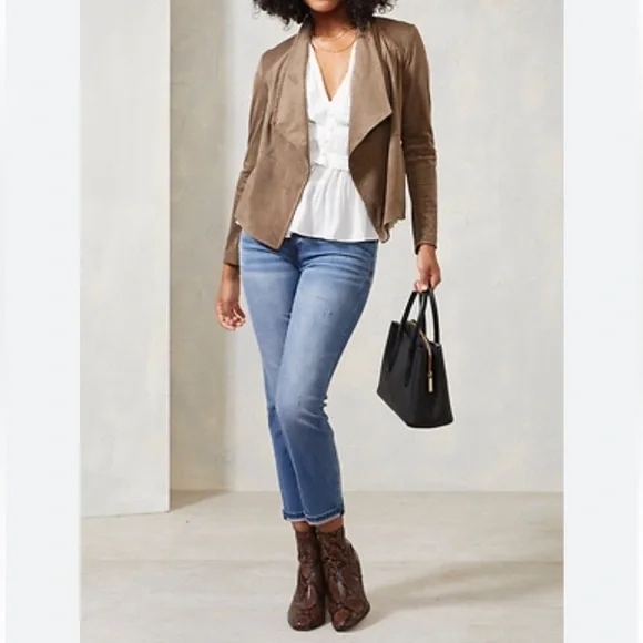 Dynamite Faux Suede Light Jacket - Picture 11 of 12